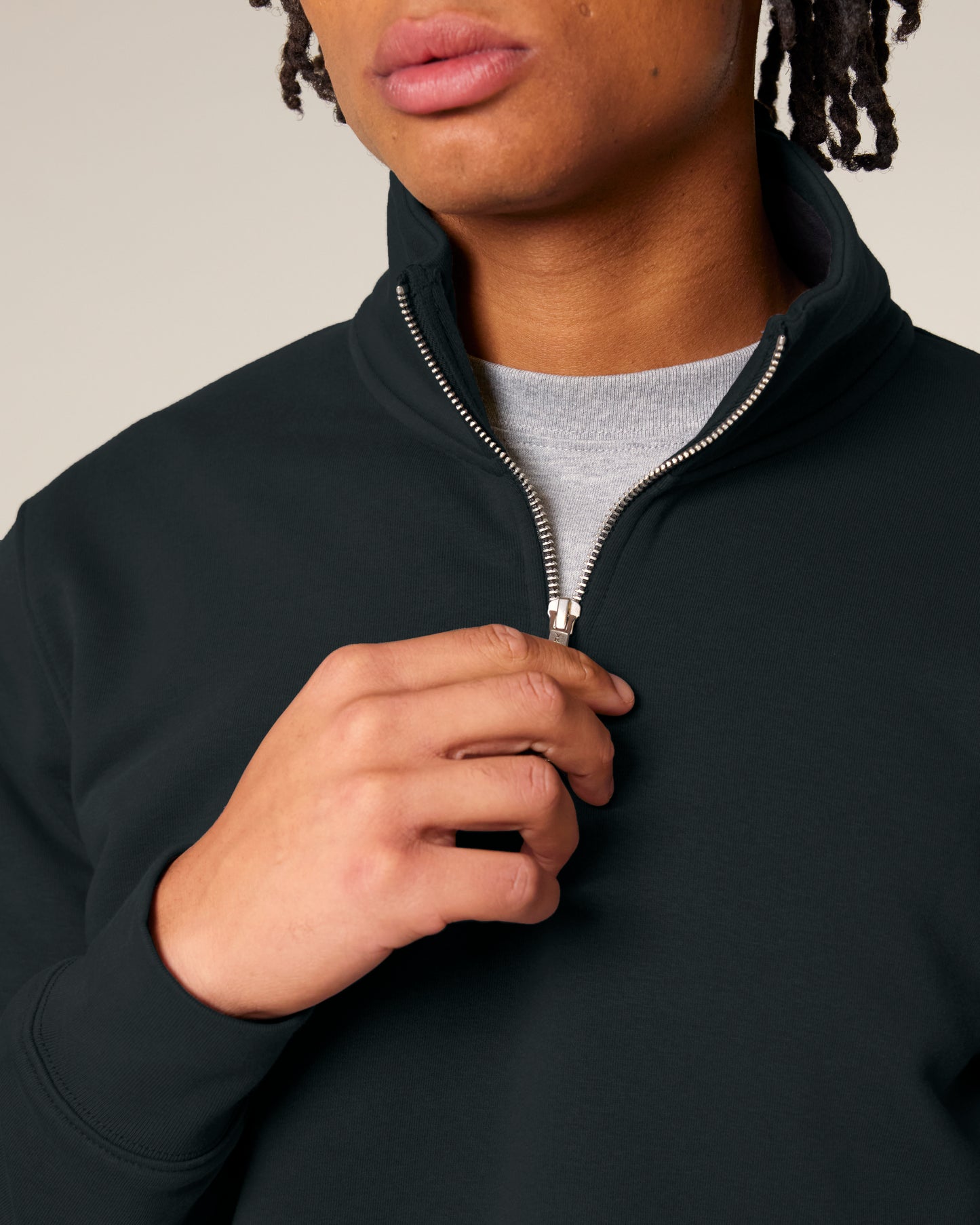 It Fits Rounder - Unisex Regular Fit 1/4 Zip sweater