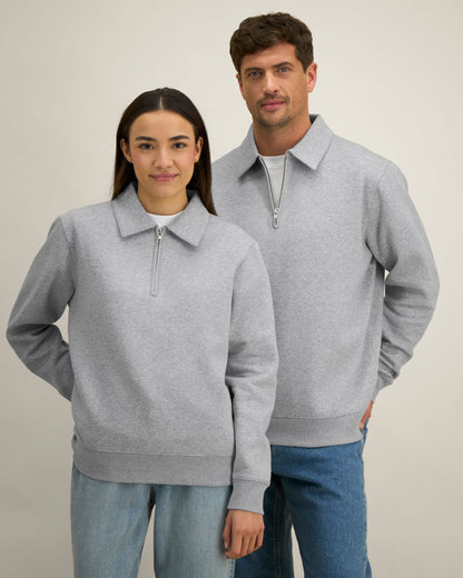 It Fits Trainee - Unisex Regular fit 1/4 Zip Sweater with collar